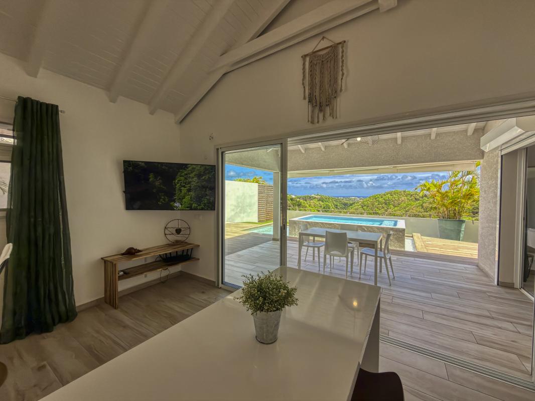 16.Location villa 2 chambres piscine vue mer Le Gosier Guadeloupe
